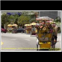 12462 245 Ausflug nach Malakka Melacca Chinatown Rikschafahrt Malaysia 2006 an der Strasse von Malakka.jpg